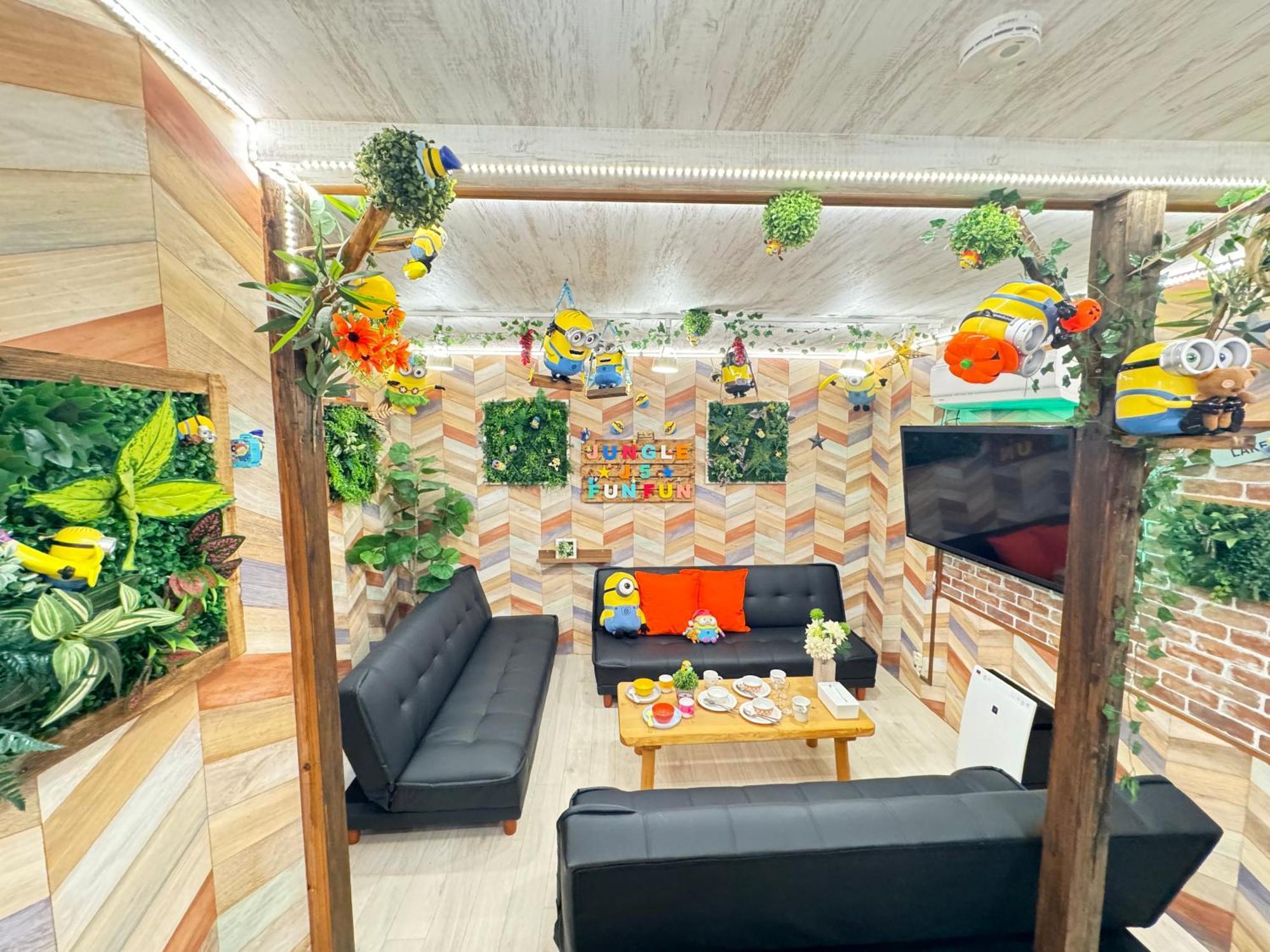 New Open Hotel Jungle Fun Fun J5 Coin Parking 500Yen For 24Hours Usj10 Minutes Osaka Eksteriør billede